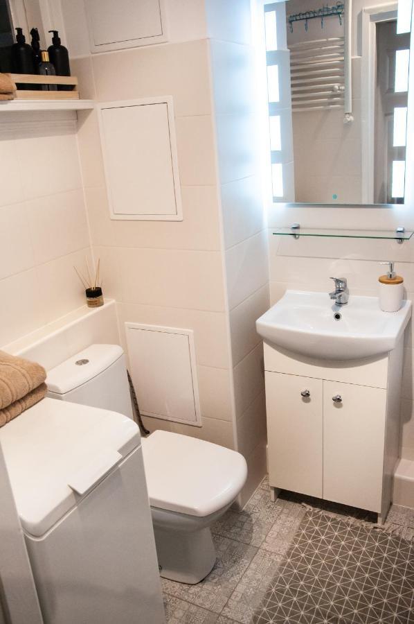 Apartament "Klimatycznie" - Przytulny, 4-Osobowy, Jelenia Gora, Cieplice Eksteriør billede